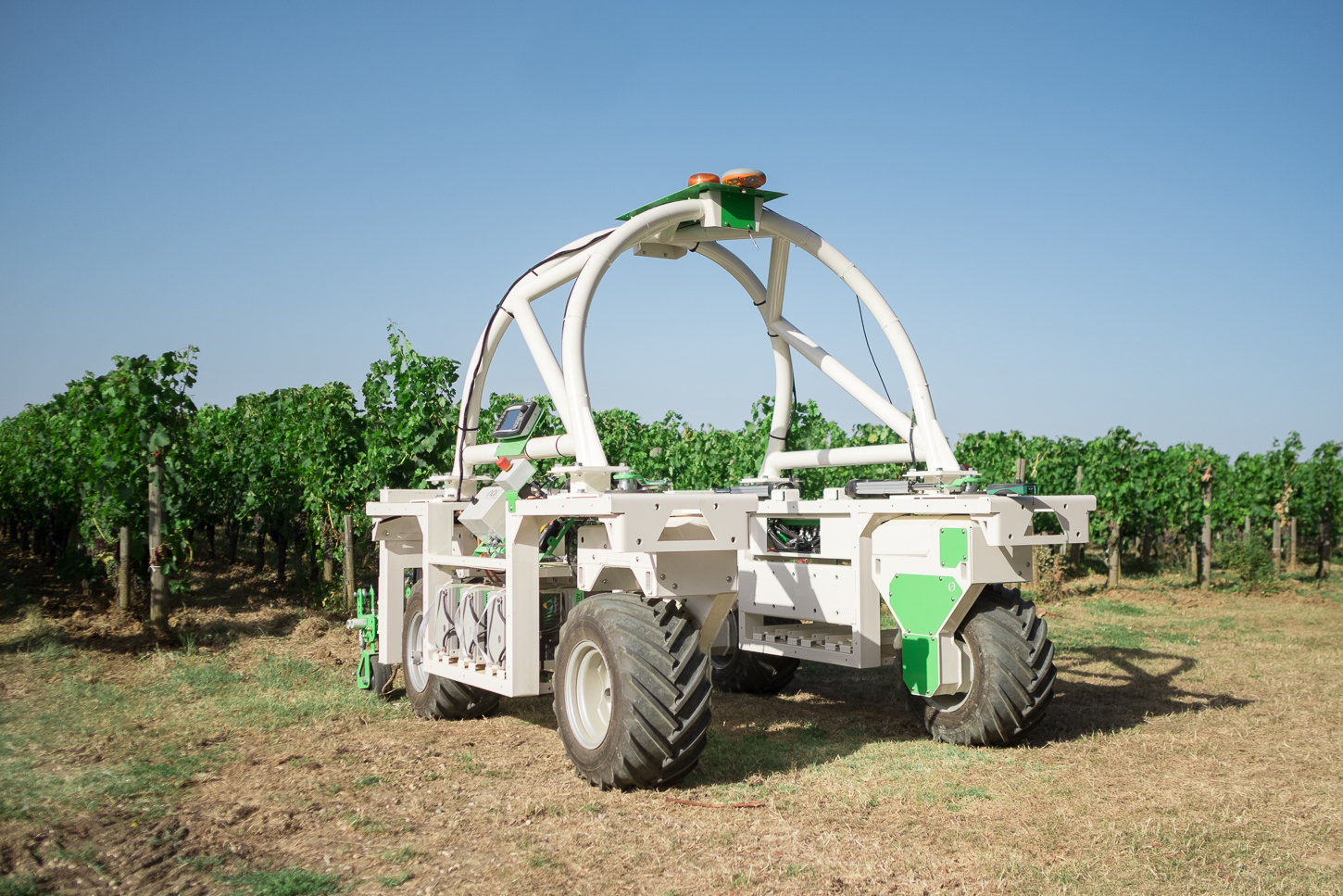 Ted The Vineyard Weeding Robot Naio Technologies