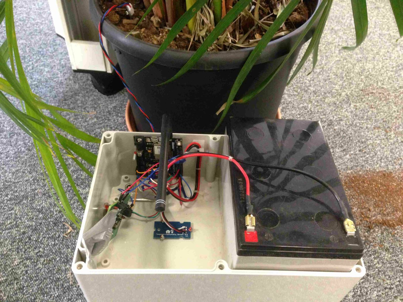 En Avril, ne te découvre pas d'un fil… - Naïo Technologies